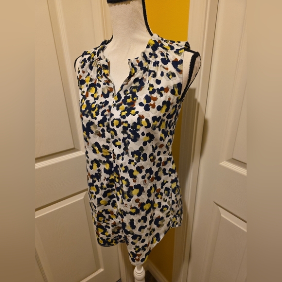 CABI V NECK BLOUSE, SIZE XS - Picture 2 of 10